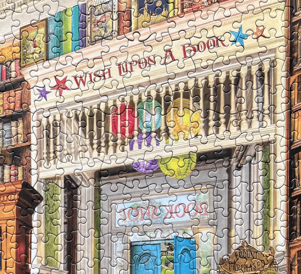 readers-2-217568_2048x.webp?v=